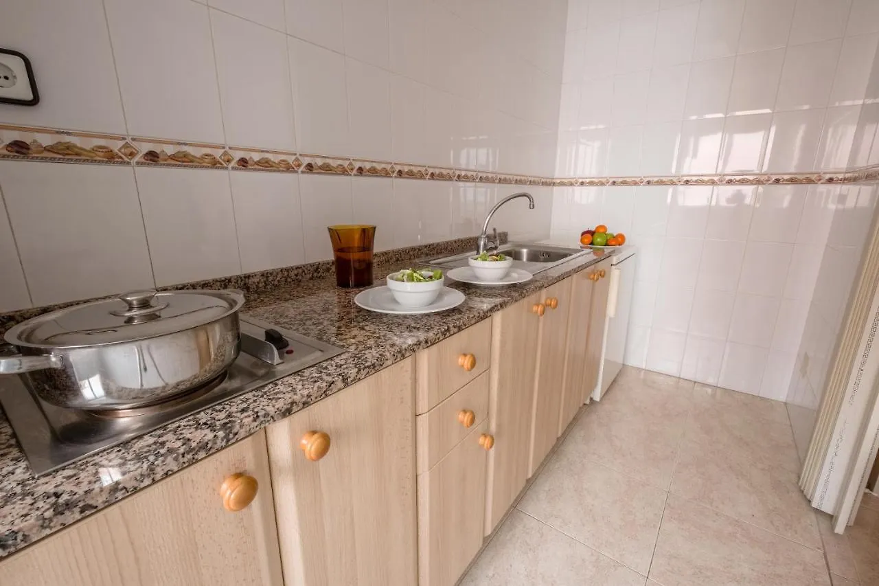 **  Aparthotel California Salou Espagne