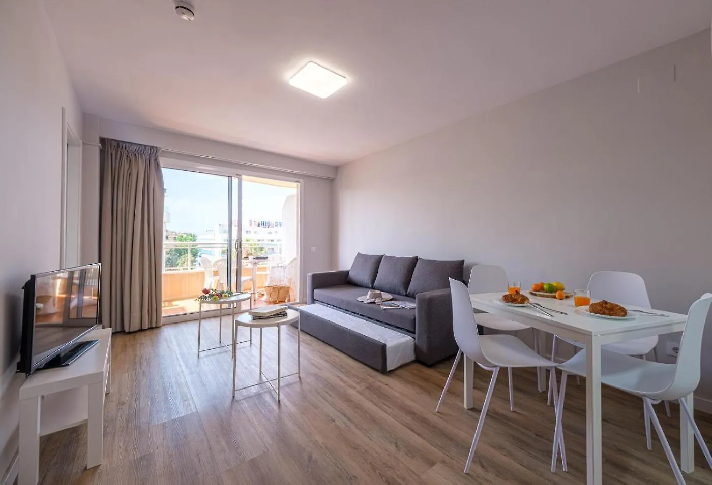 Aparthotel California Salou