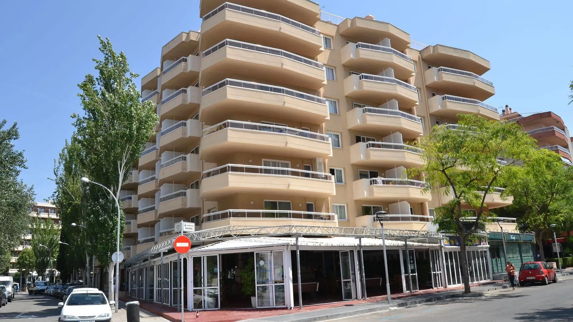Aparthotel California Salou 2*,