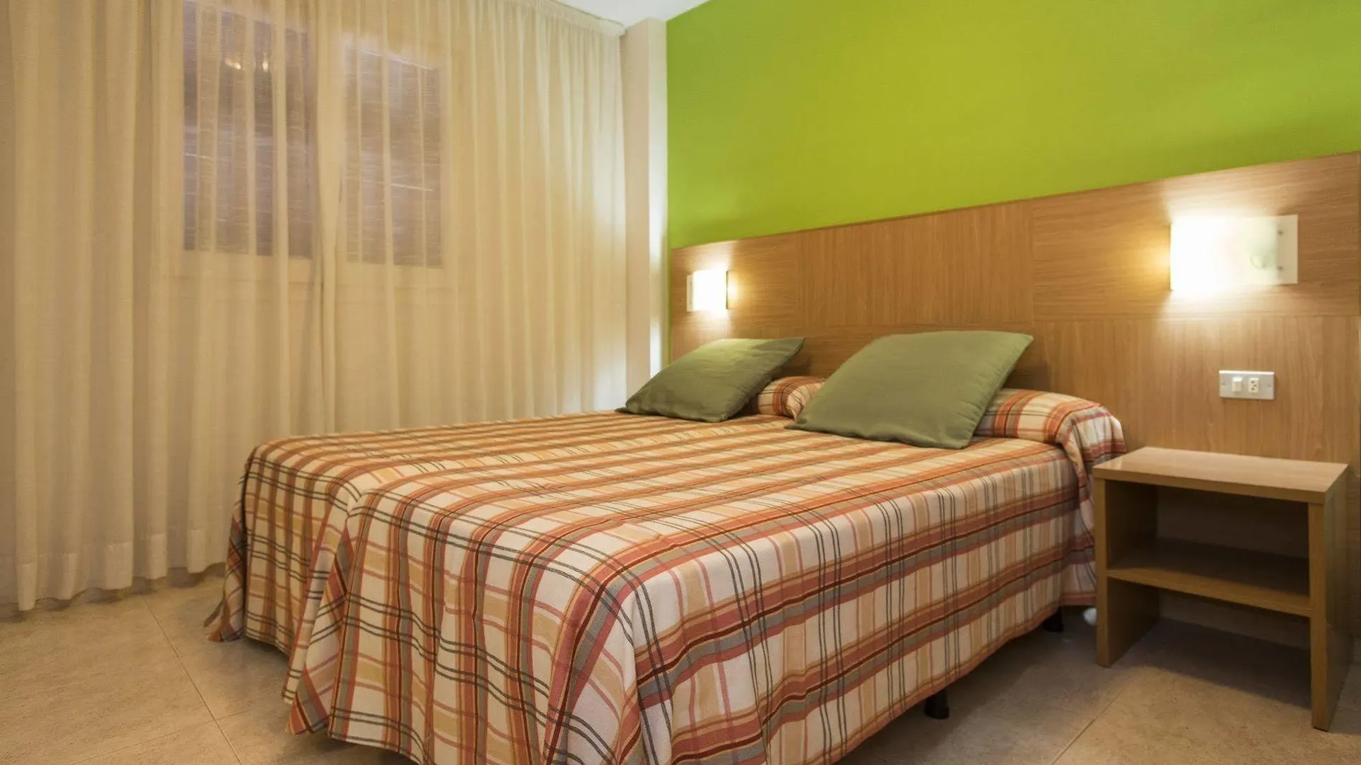 Aparthotel California Salou