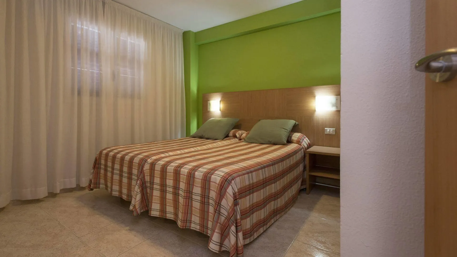 Aparthotel California Salou